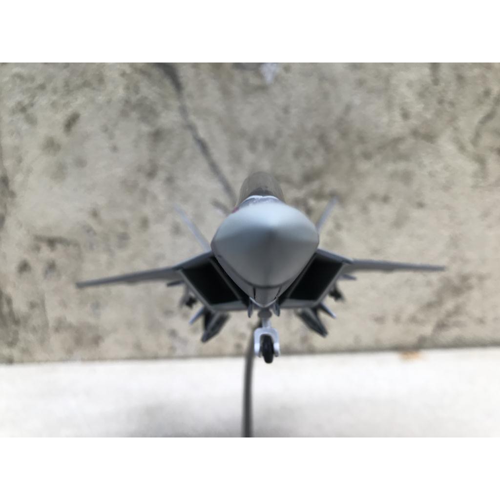 Máy bay Lockheed Martin F22 Raptor 1:72