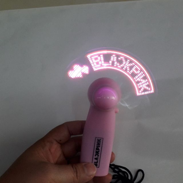 Quạt đèn led nhóm nhạc BLACKPINK