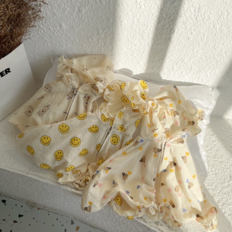 Áo khoác dơi cho bé