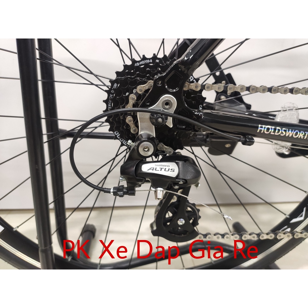 Xe đạp Touring BALTIK VAIRAS, Khung nhôm siêu nhẹ, Bộ đề Shimano 3x8 (24 tốc độ), Xe mới khuyến mại 5 món phụ kiện