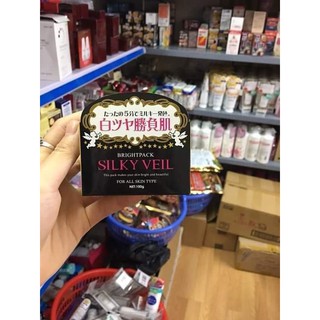 Kem dưỡng trắng da Silky Veil Cream