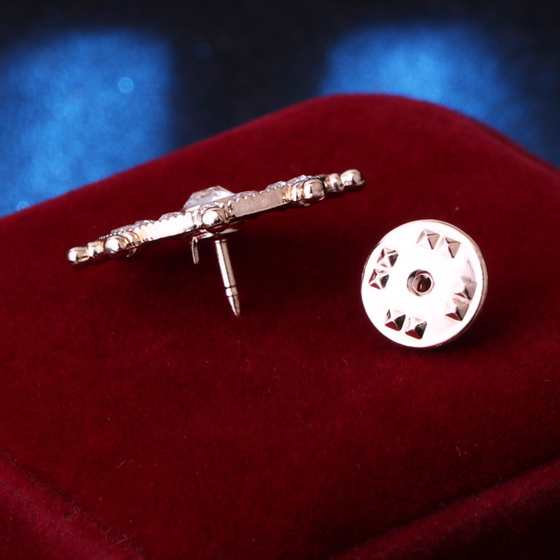 EFAN Ghim Cài Áo Hình Bánh Lái Thuyền Thời Trang Cho Nam