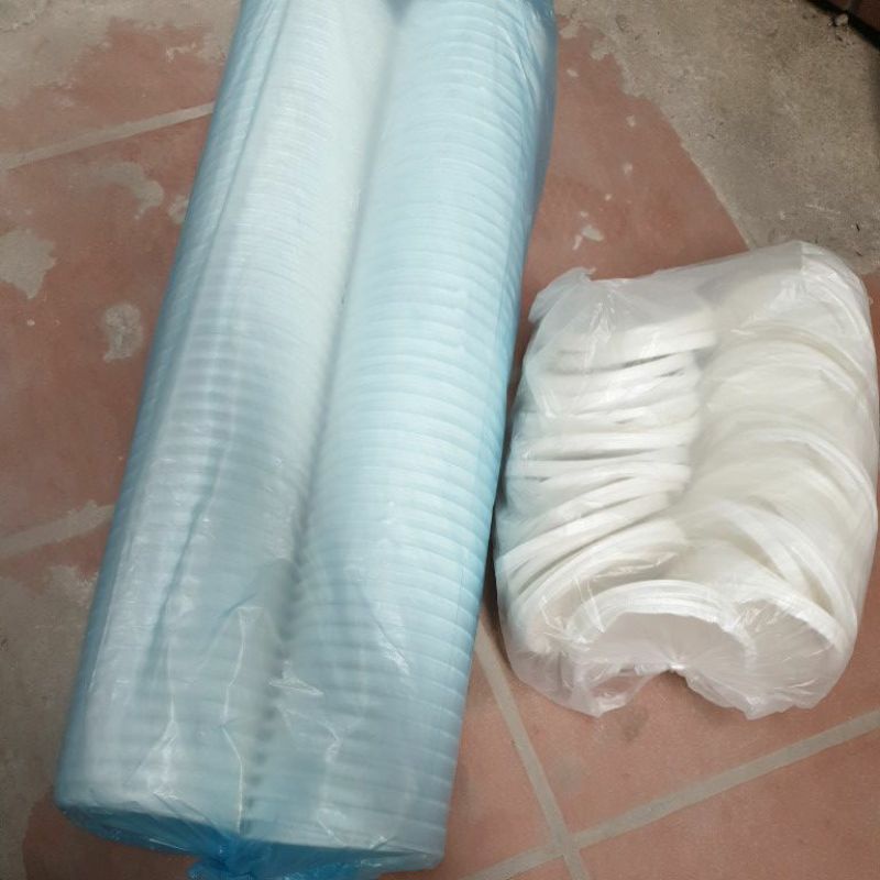 Bát xốp có nắp đậy