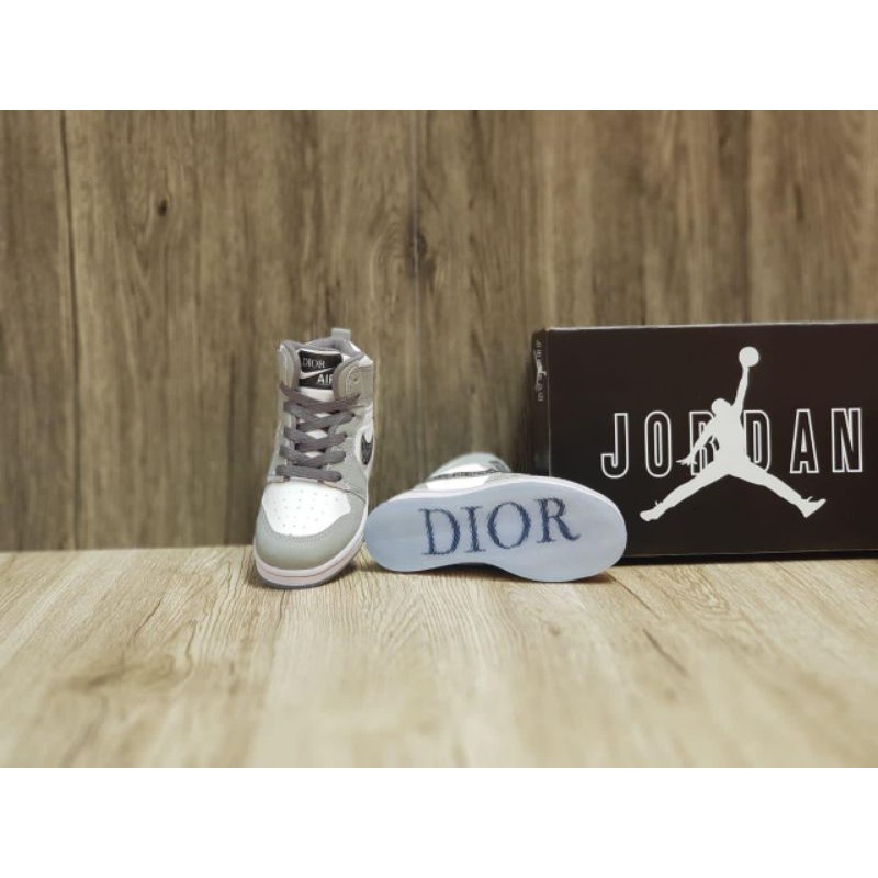 Giày thể thao Nike AIR JORDAN X DIOR thời trang cao cấp cho bé