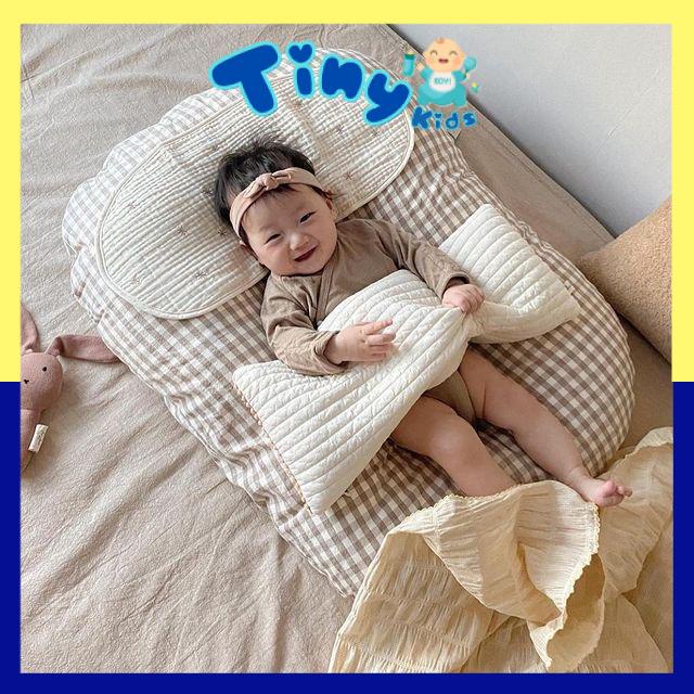 Đệm Thông Minh Cotton Phong Cách Hàn Chần Bông Cao Cấp Chống Móp Đầu Cho Bé (Size 70 x 70cm) - Tiny Kids