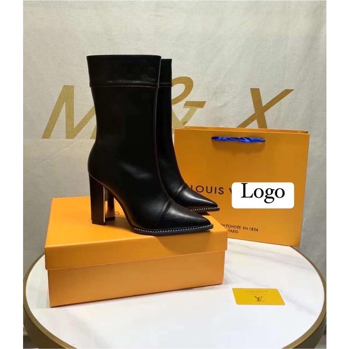 MÃ 036 BỐT LỬNG L V KHÓA CẠNH FULL BOX HÃNG