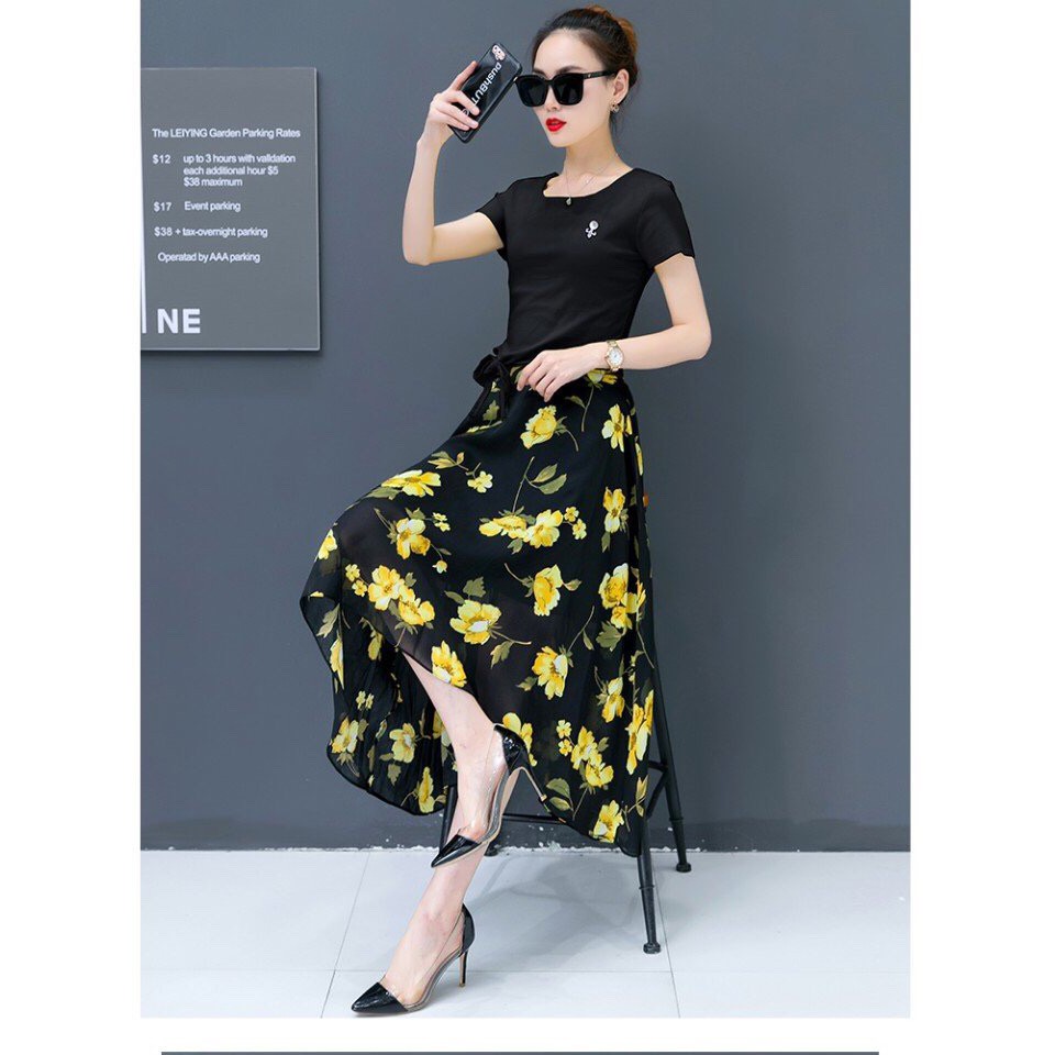 SET ÁO THUN CỘT EO CHÂN VÁY HOA KÈM PHỤ KIỆN S1033