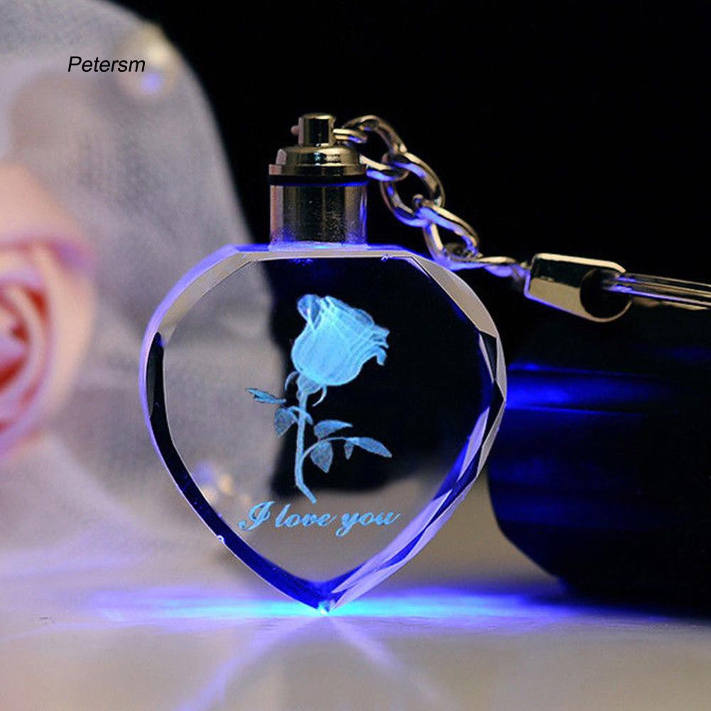 Móc khóa hình trái tim có đèn LED đổi màu độc đáo