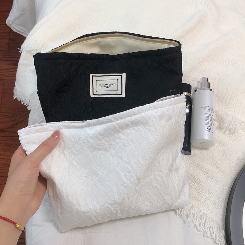 Túi Đựng Mỹ Phẩm/Bút Nhỏ Gọn Vải Jacquard Hoạ Tiết Thêu Nổi Xinh Xắn Thời Trang
