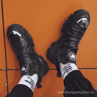 Giày bốt da thời trang dành cho nam
