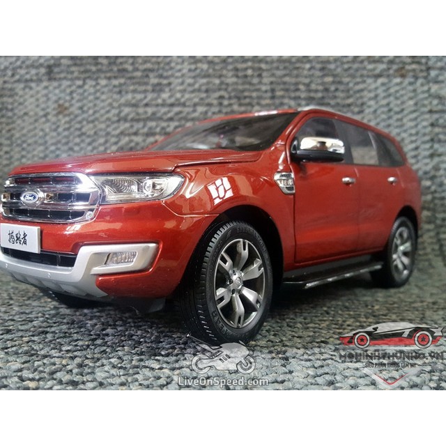 Xe mô hình Ford Everest 2019, tỉ lệ 1:18, Dealer