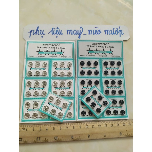 Cúc bấm áo dài . .Vỉ 6 cúc và vỉ 36 cúc