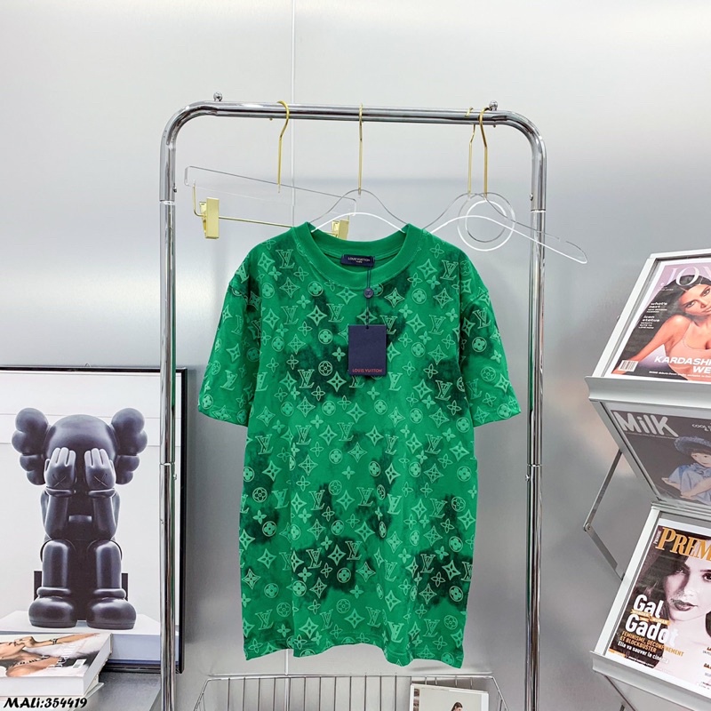 Áo phông dáng rộng