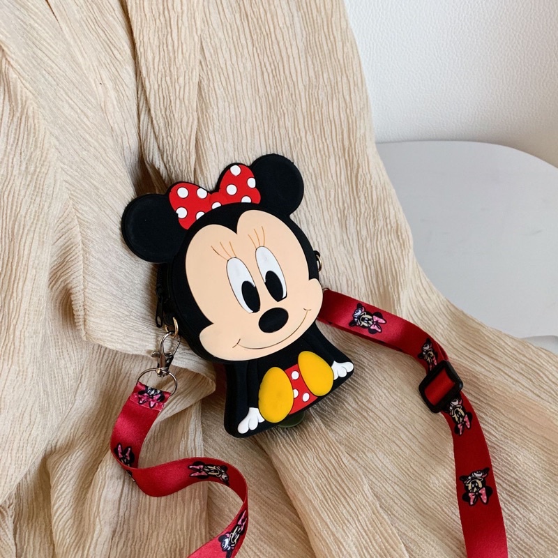 Túi đeo chéo Mickey, Minnie chất liệu silicon cao cấp cho bé trai bé gái phong cách Hàn Quốc