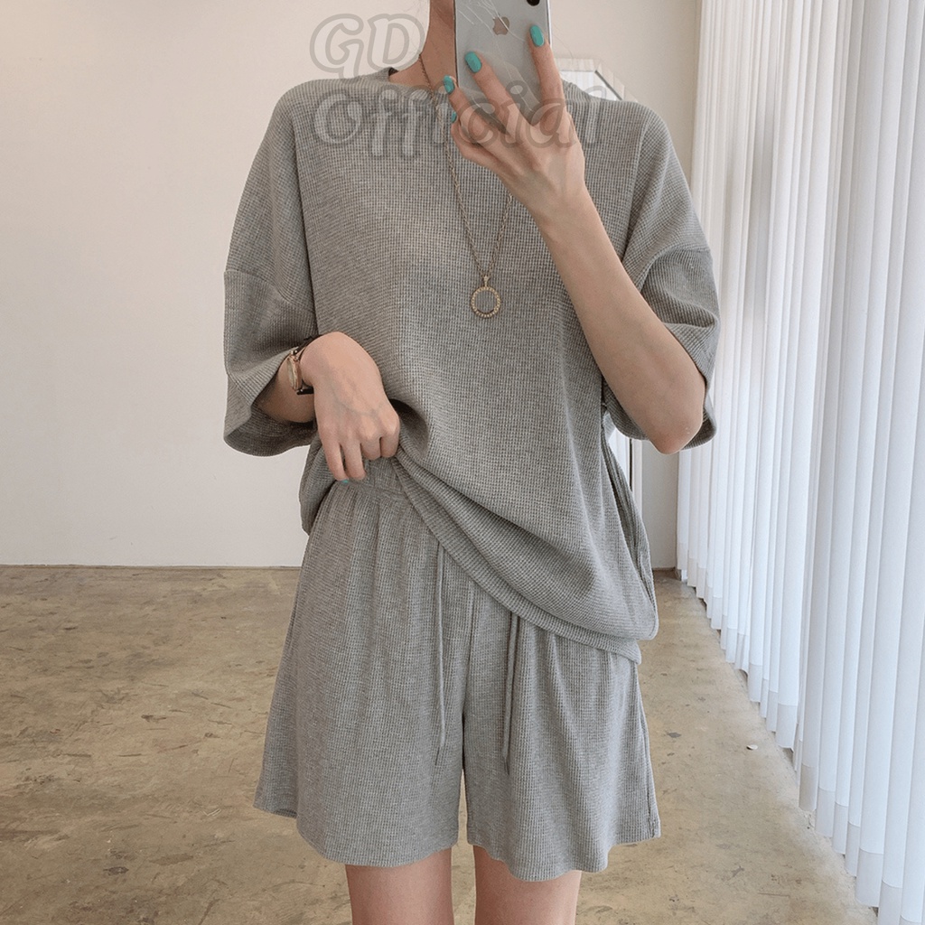N5|Set bộ thể thao, mặc nhà dáng ngắn gồm áo và quần short cá tính mát mẻ màu be, xám GD Official