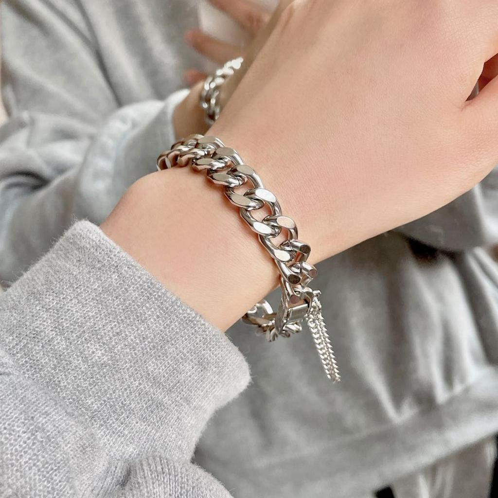 Vòng Tay Thiết Kế Đơn Giản Cá Tính Phong Cách Hiphop