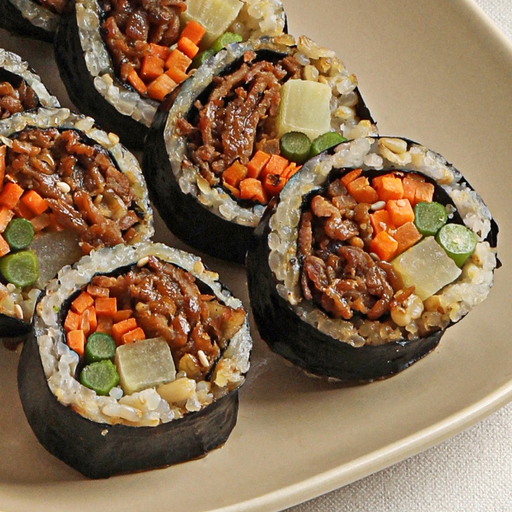 Kimbap Gạo Lứt Konjac 3 Loại 220g/túi