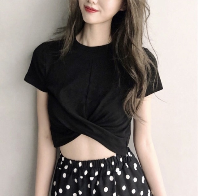 Áo thun croptop kiểu