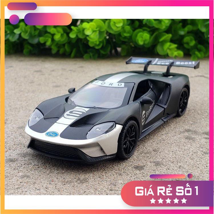 Mô hình xe Ford GT 1:32 UNK