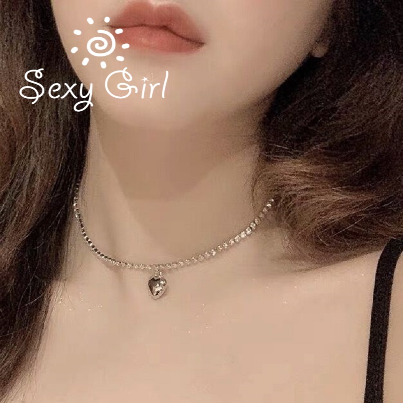 Vòng Cổ Choker Hình Trái Tim Đính Đá Đơn Giản Quyến Rũ Cho Nữ