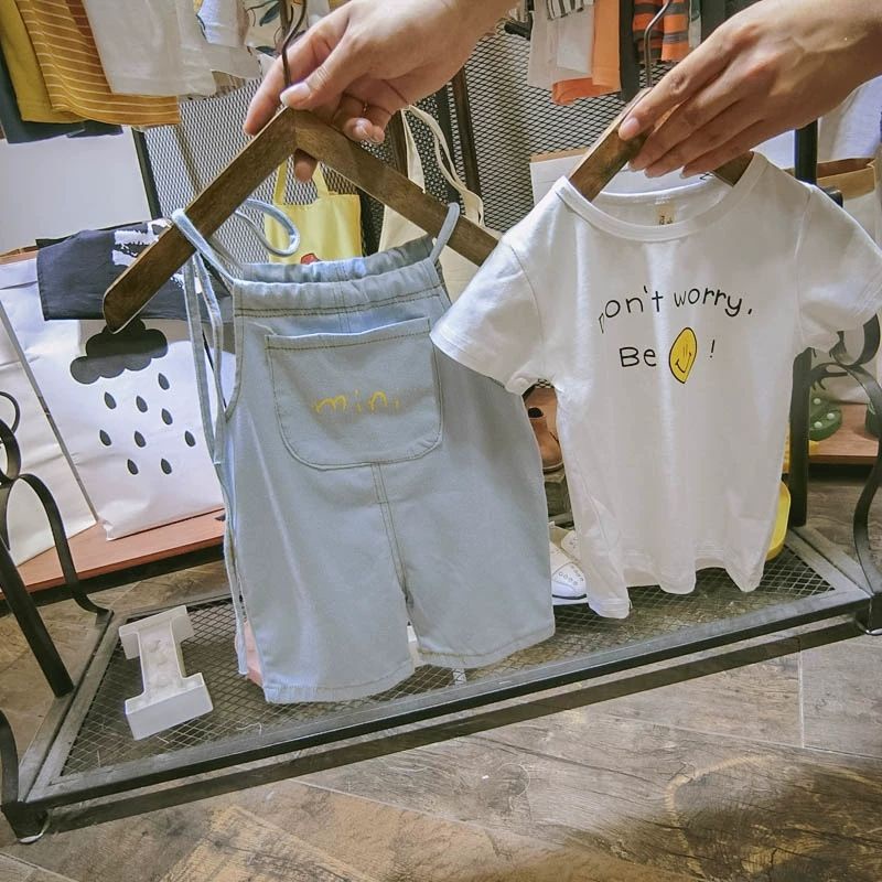 Đứa béQuần áo trẻ em bộ đồ 2020 mới bé trai và gái 5 yếm ngắn tay hai mảnh 1-3 tuổi mùa hè