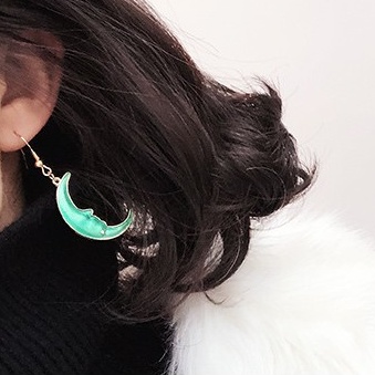 Khuyên Tai Bất Đối Xứng Hình Ngôi Sao Mặt Trăng Thời Trang
