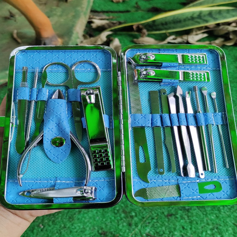 Bộ dụng cụ cắt móng tay 19 món bằng thép không gỉ, bộ bấm móng tay cao cấp - Lotor L001