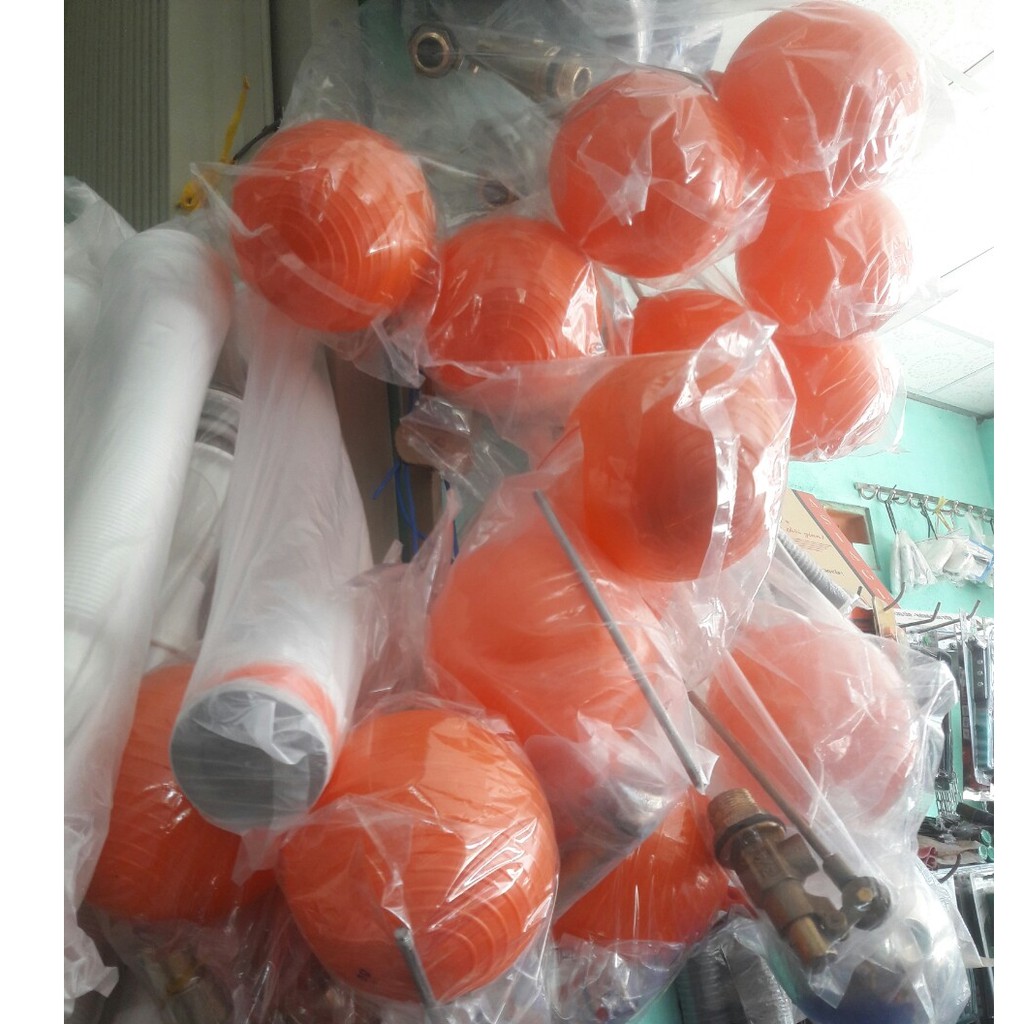 Van phao hồ nước