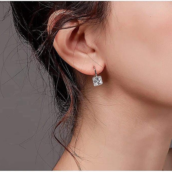 Bông tai bạc bông nạm đá vuông sang chảnh