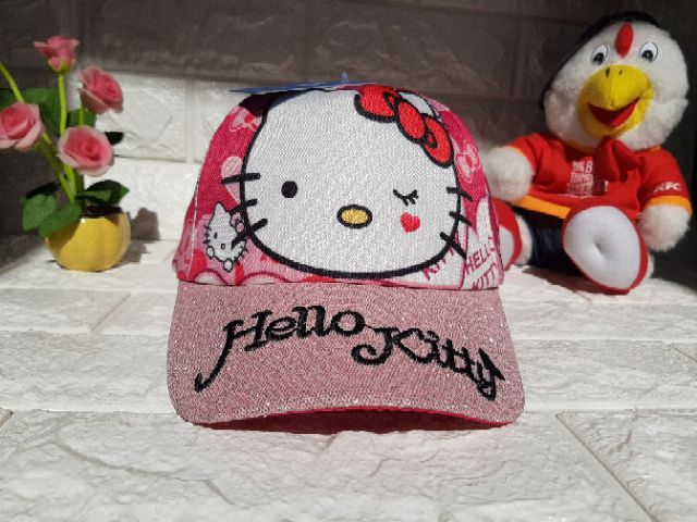 Nón lưỡi trai Hello Kitty hồng
