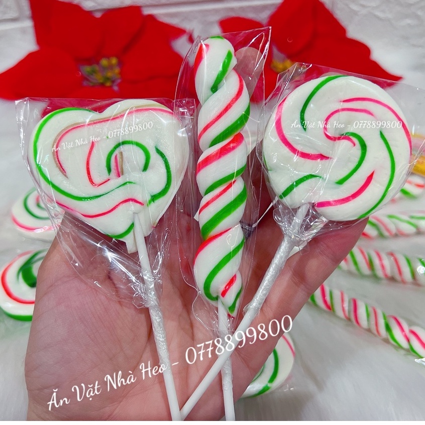 Một hủ gồm 50 cây kẹo mút đường sắc màu dễ thương trẻ em hàng công ty Việt Nam que 50g