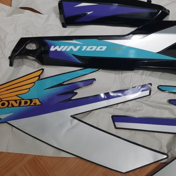Bộ nhựa xe win 100 , dàn áo nhựa gắn xe win sẵn tem hoặc không tem