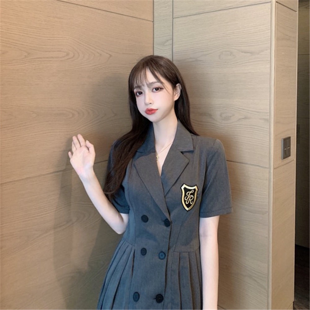 Chân váy ngắn xếp ly hai hàng nút màu đen thời trang mùa hè cho nữ