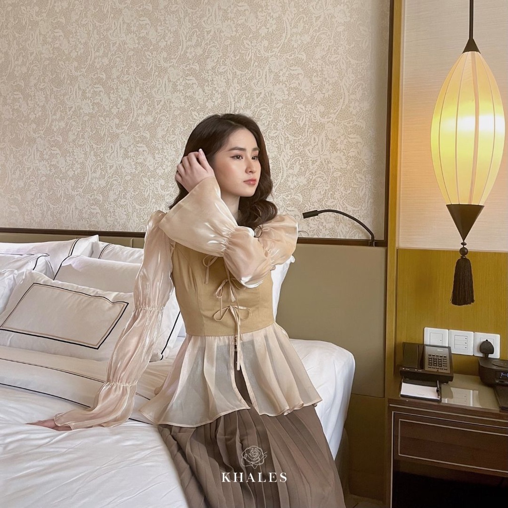 Áo kaki cổ vuông phối tơ Plum Top by KHALES