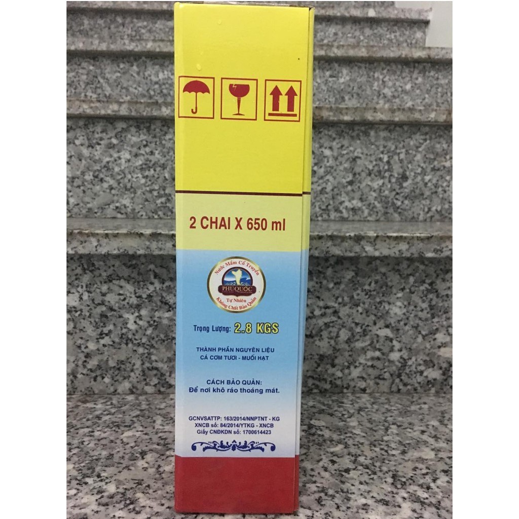 [LOẠI 1] Nước mắm Liên Thành Nhãn Vàng- Nước mắm Cá Cơm Hớn Hưng Truyền Thống Phú Quốc 2 Chai 650ml