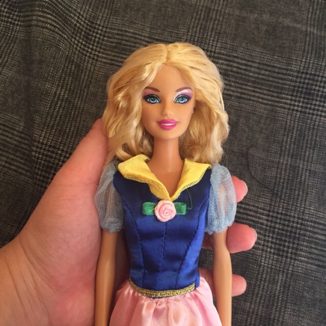 Búp bê barbie khớp cơ bản chính hãng