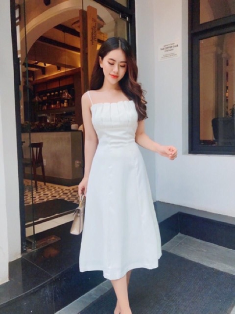 [Mã WASTMAY giảm 15% tối đa 30K đơn 150K] Đầm trắng xoè 2 dây xếp li ngực | BigBuy360 - bigbuy360.vn