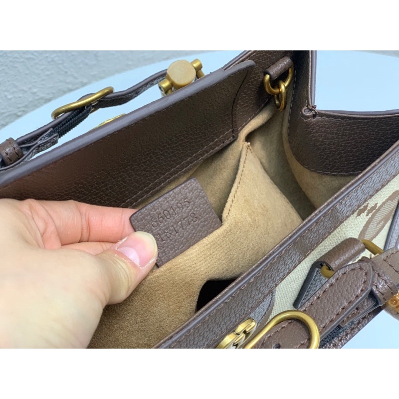 Túi xách nữ thời trang quai gỗ thương hiệu Gucci GC cao cấp da thật