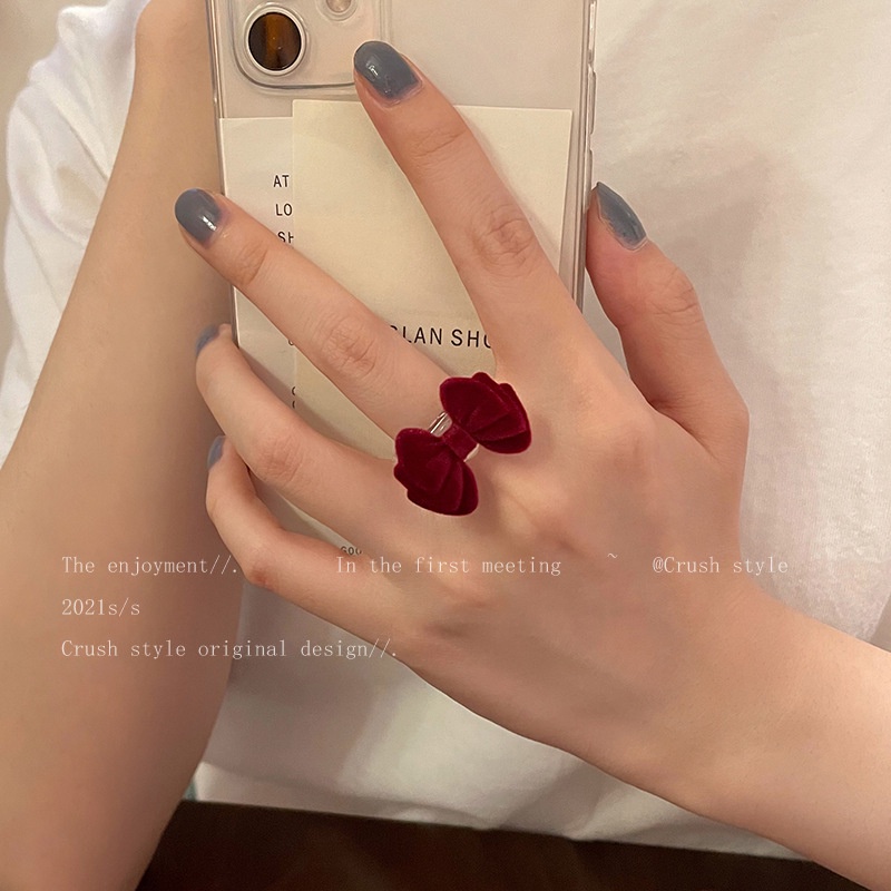 Nhẫn hình nơ trong suốt phong cách vintage