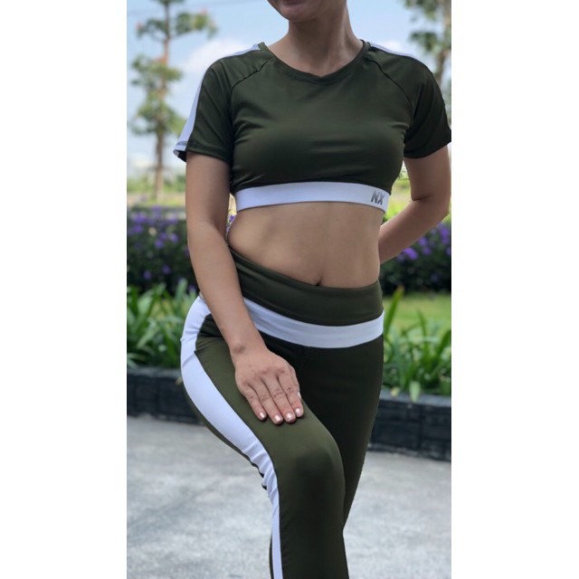 Free Ship] Set Đồ Tập Gym,Yoga,Aerobic Nữ Xanh Rêu Phối Trắng có Mút Ngực