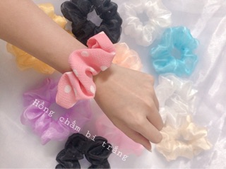 Cột tóc scrunchies mix 2 màu + hoa văn