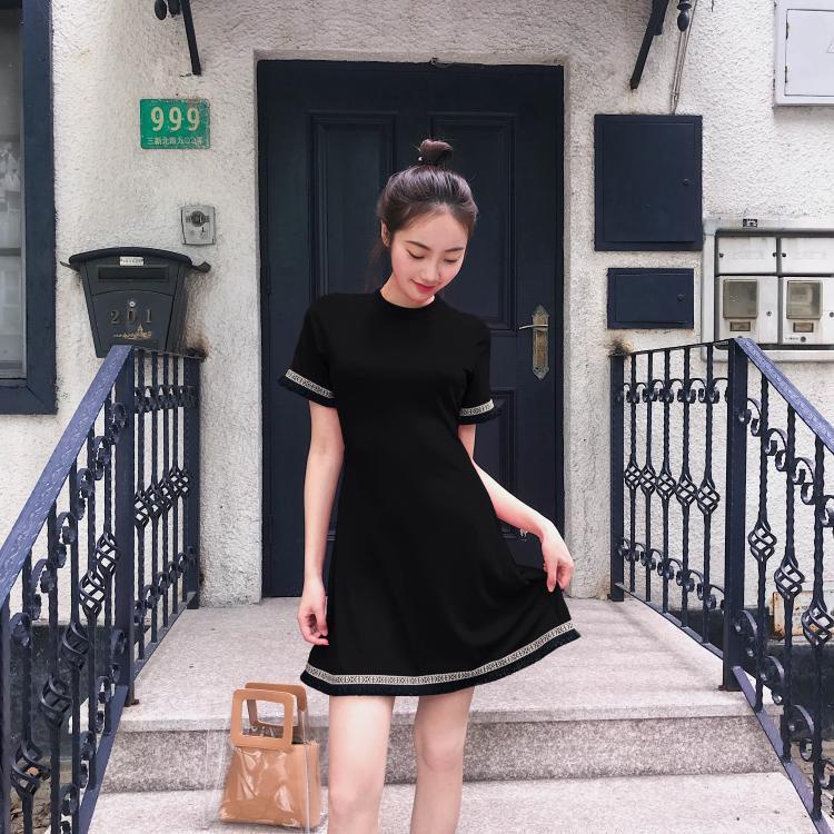 Đầm Dệt Kim Tay Ngắn Cổ Tròn Phối Tua Rua Dáng Ôm Phong Cách Hàn Quốc Thời Trang Mùa Hè Quyến Rũ Cho Nữ