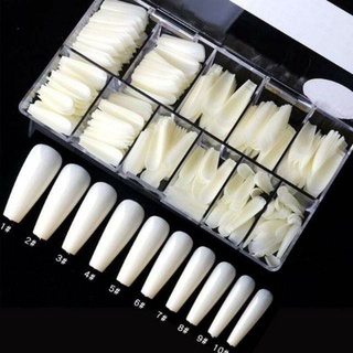 Móng form hsm nhiều mẫu đẹp. có 2 màu trong và tự nhiên. 5 mẫu tròn nhọn, tròn, nhọn, thang,vuông. hộp 500 móng.