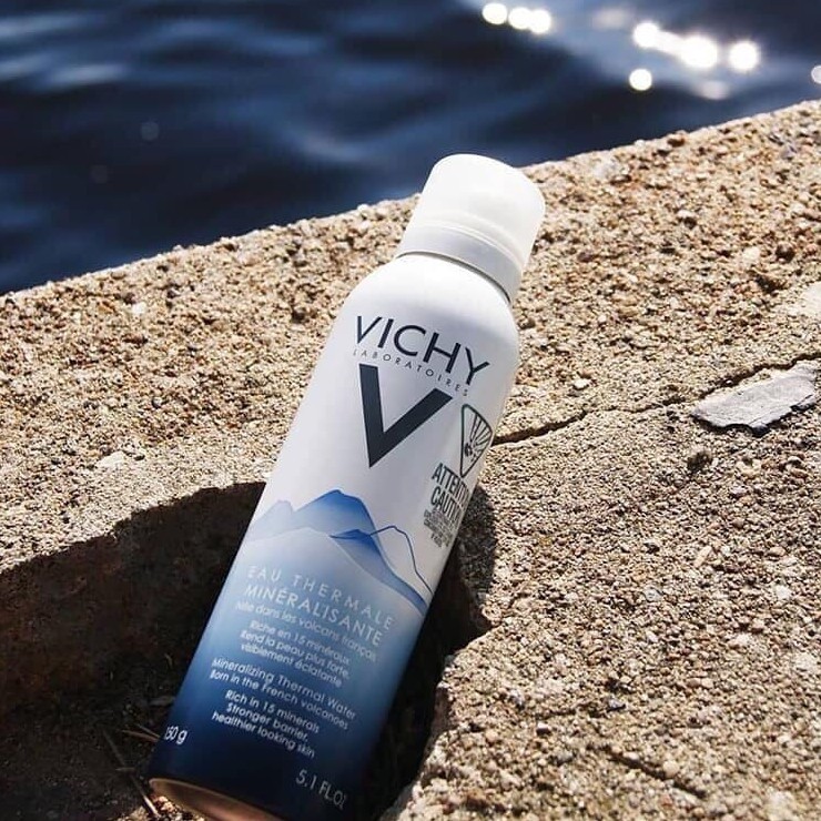 Nước Xịt Khoáng Dưỡng Da Vichy Eau Thermale Mineralizing Thermal Water