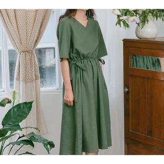 Đầm linen cổ tim rút dây
