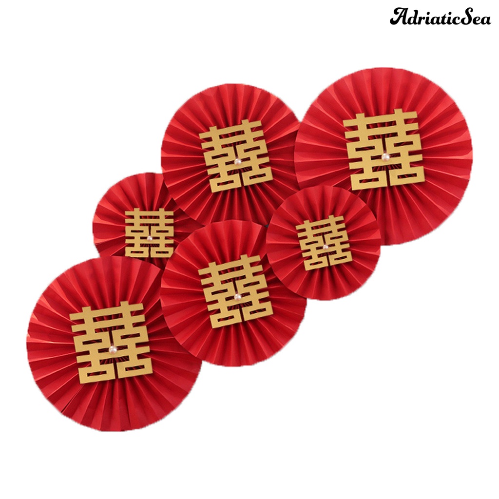 Quạt giấy treo tường trang trí tiệc cưới phong cách Trung Hoa