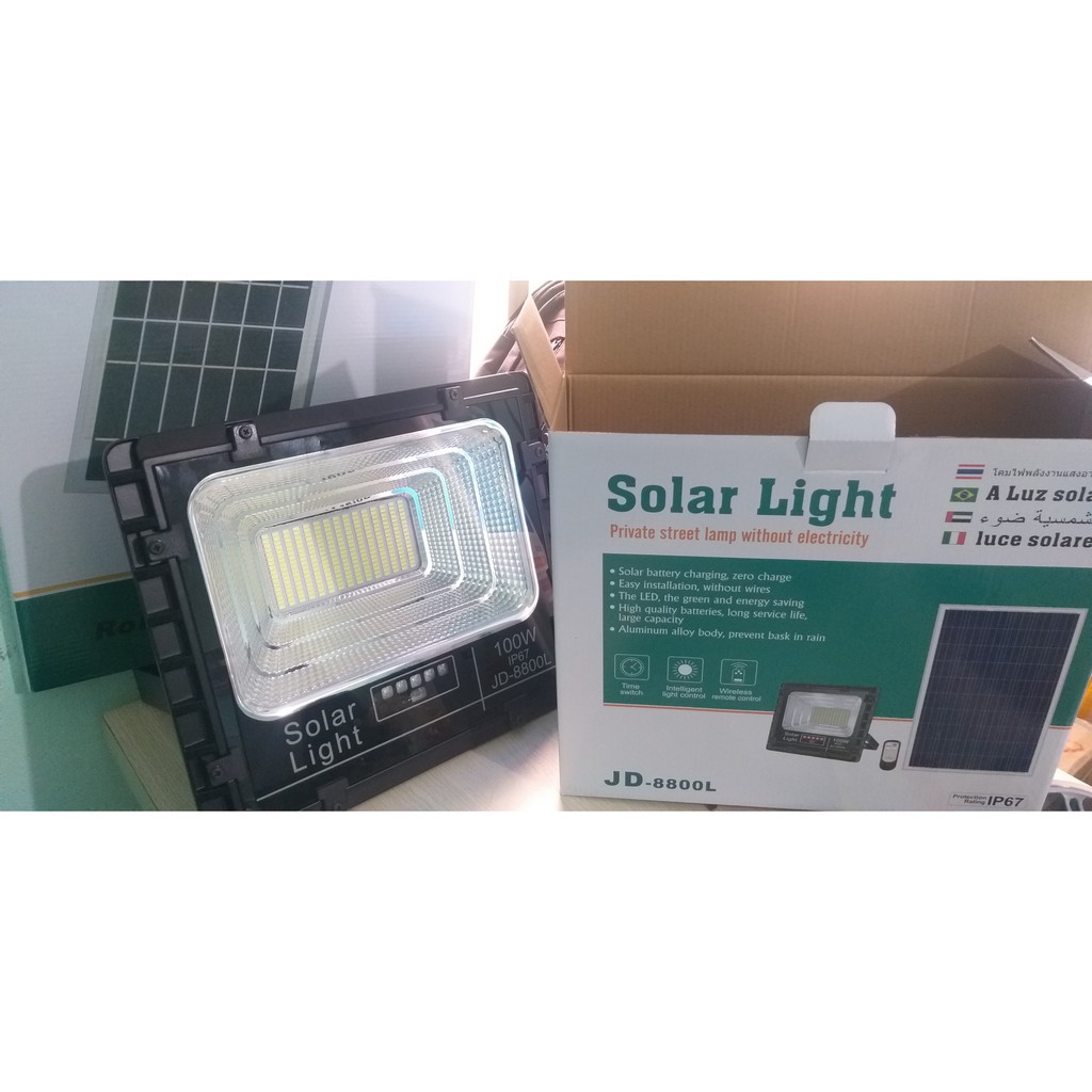 Đèn Pha Năng Lượng Mặt Trời JD-8800L 100W