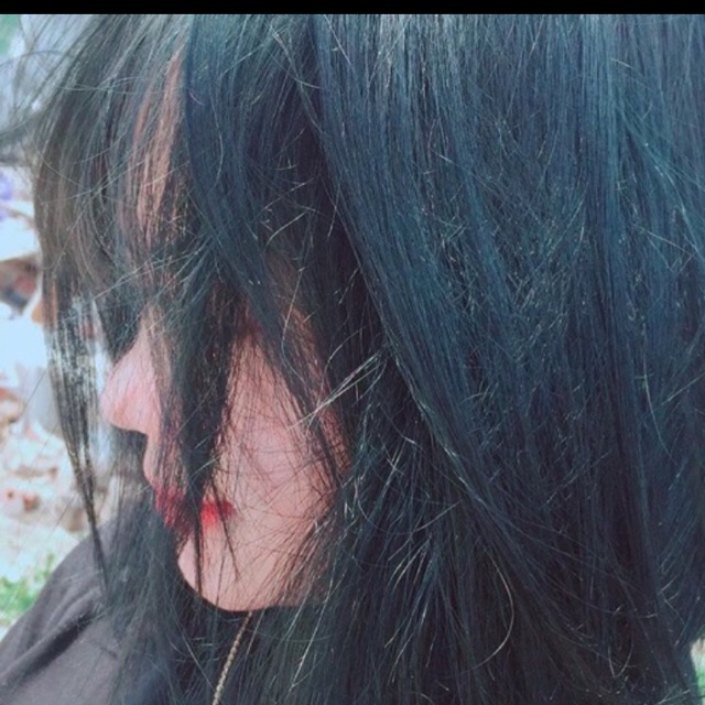 1 tuýp thuốc nhuộm mà xanh dương ánh khói +Tặng kèm trợ dưỡng oxy