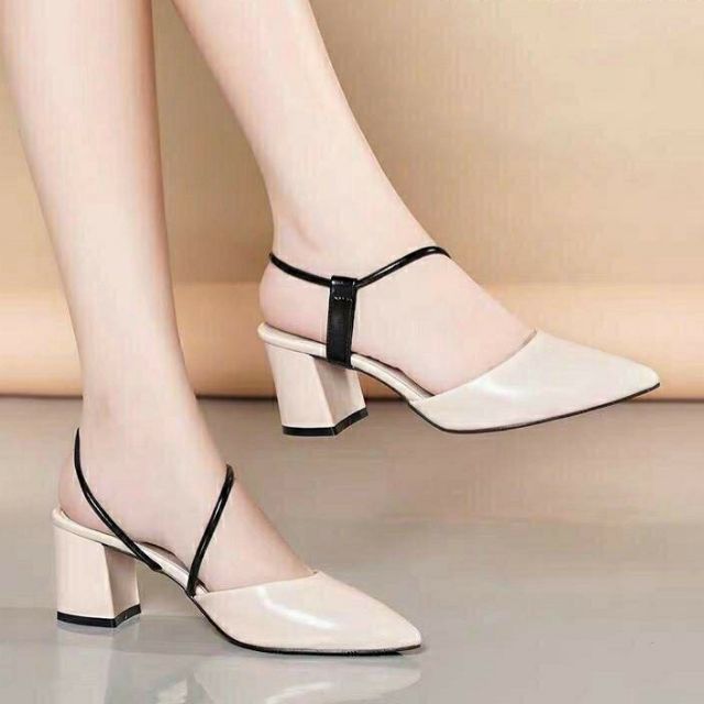Giày cao gót mũi nhọn phối 2 màu phong cách cao 5cm BIG SIZE