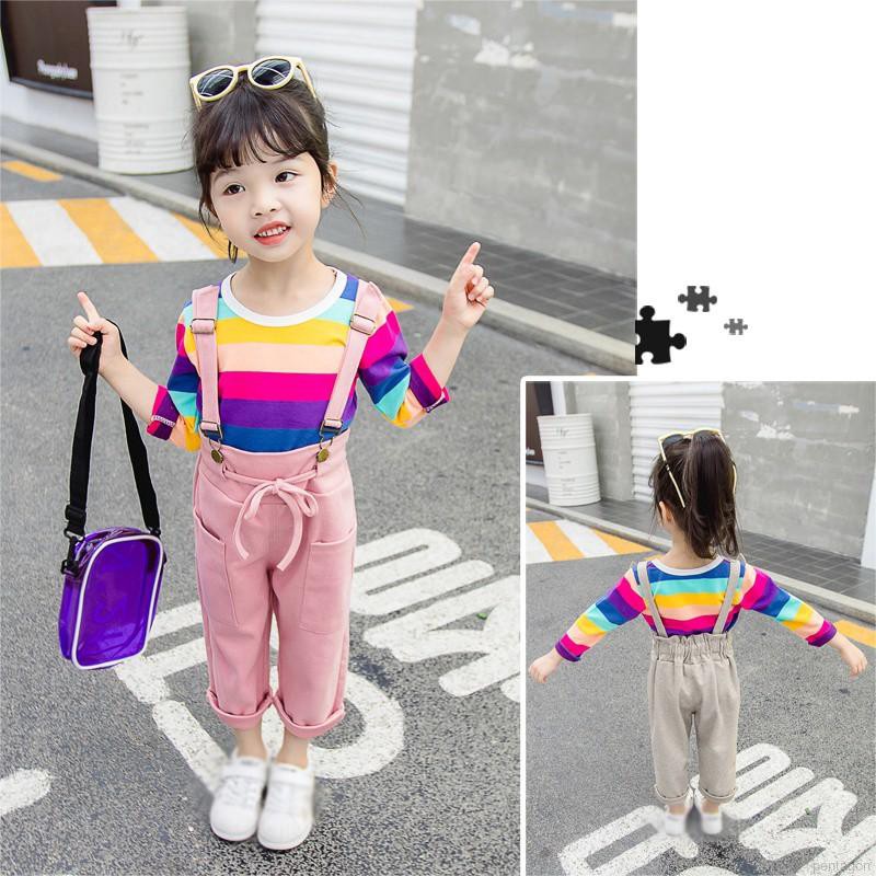 Set áo cổ tròn dài tay sọc cầu vồng + Quần yếm xinh xắn cho bé gái